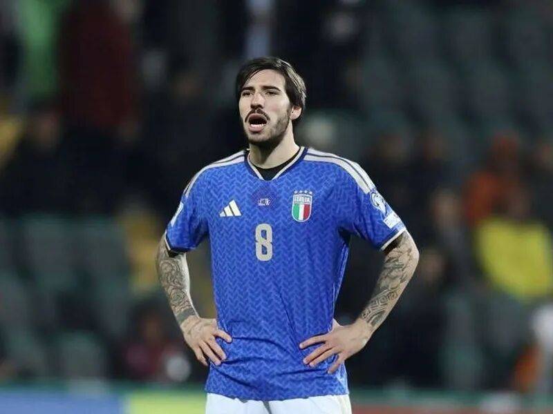 0元转会费！国米4-3惊天逆转，9分领跑背后藏着什么致命隐患？